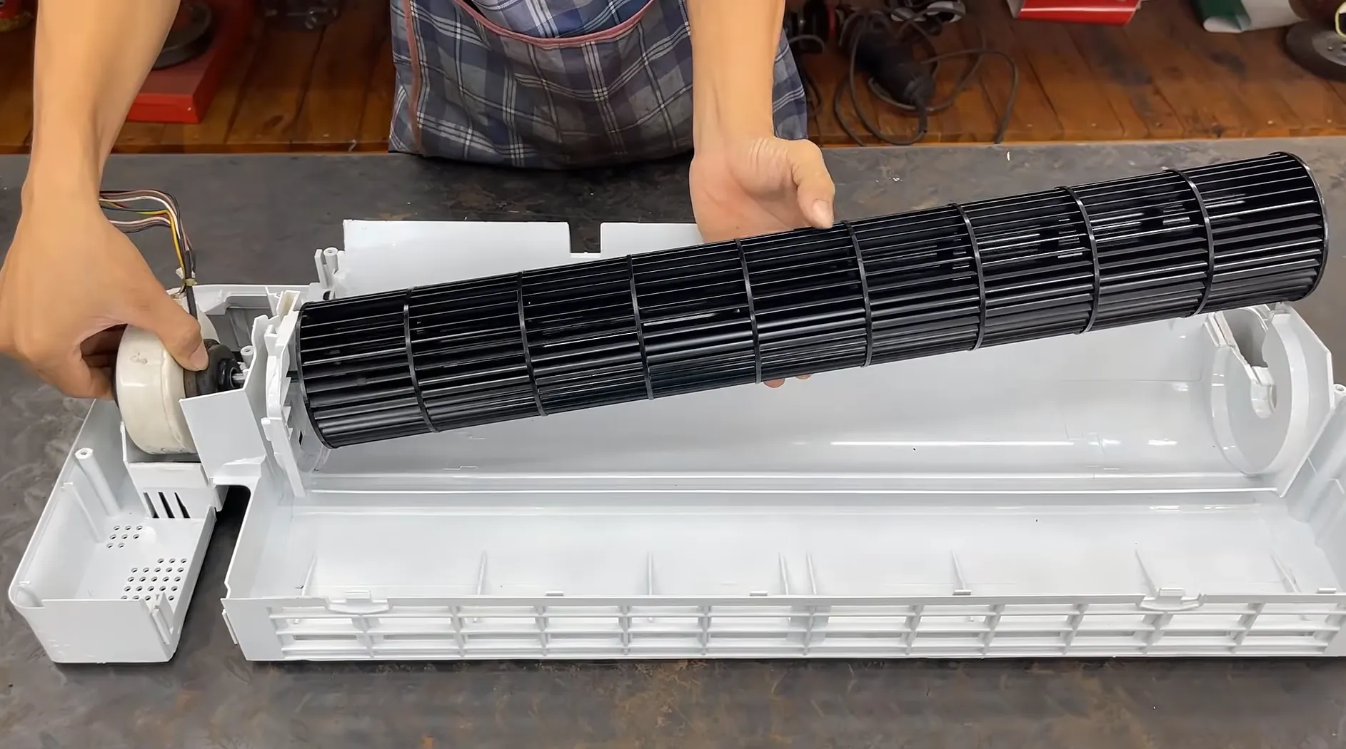 Professional aircond maintenance and servicing in Kuala Lumpur